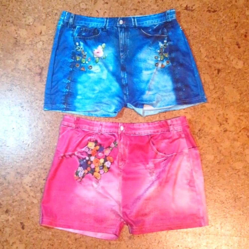 Two Denim Look Stretchy Activewear Shorts in Blue & Pink Size L, NWOT